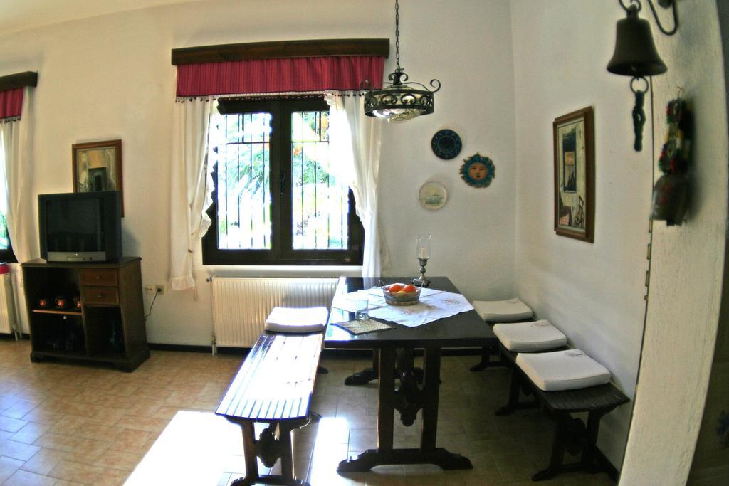 Villa Paradiso Néos Marmarás Zimmer foto